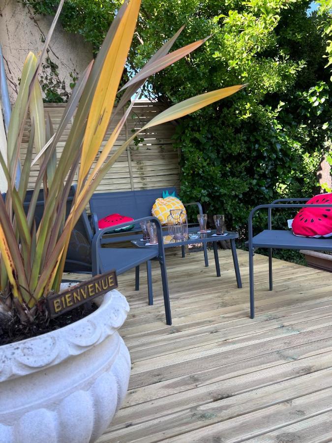 Charmante Maison Climatisee Avec Piscine Au Calme A การ์กาซอน ภายนอก รูปภาพ